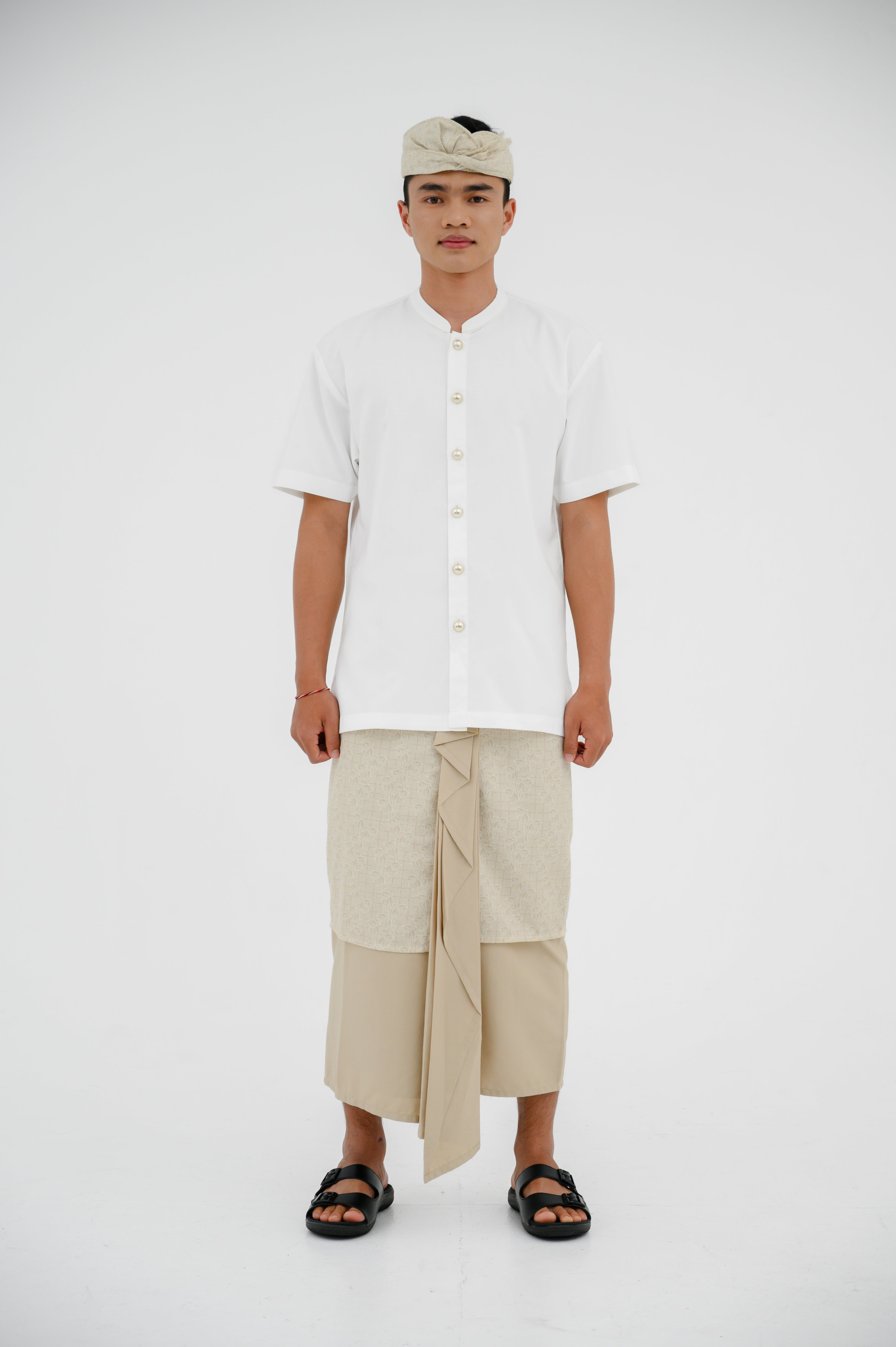 Sarung Tradisional