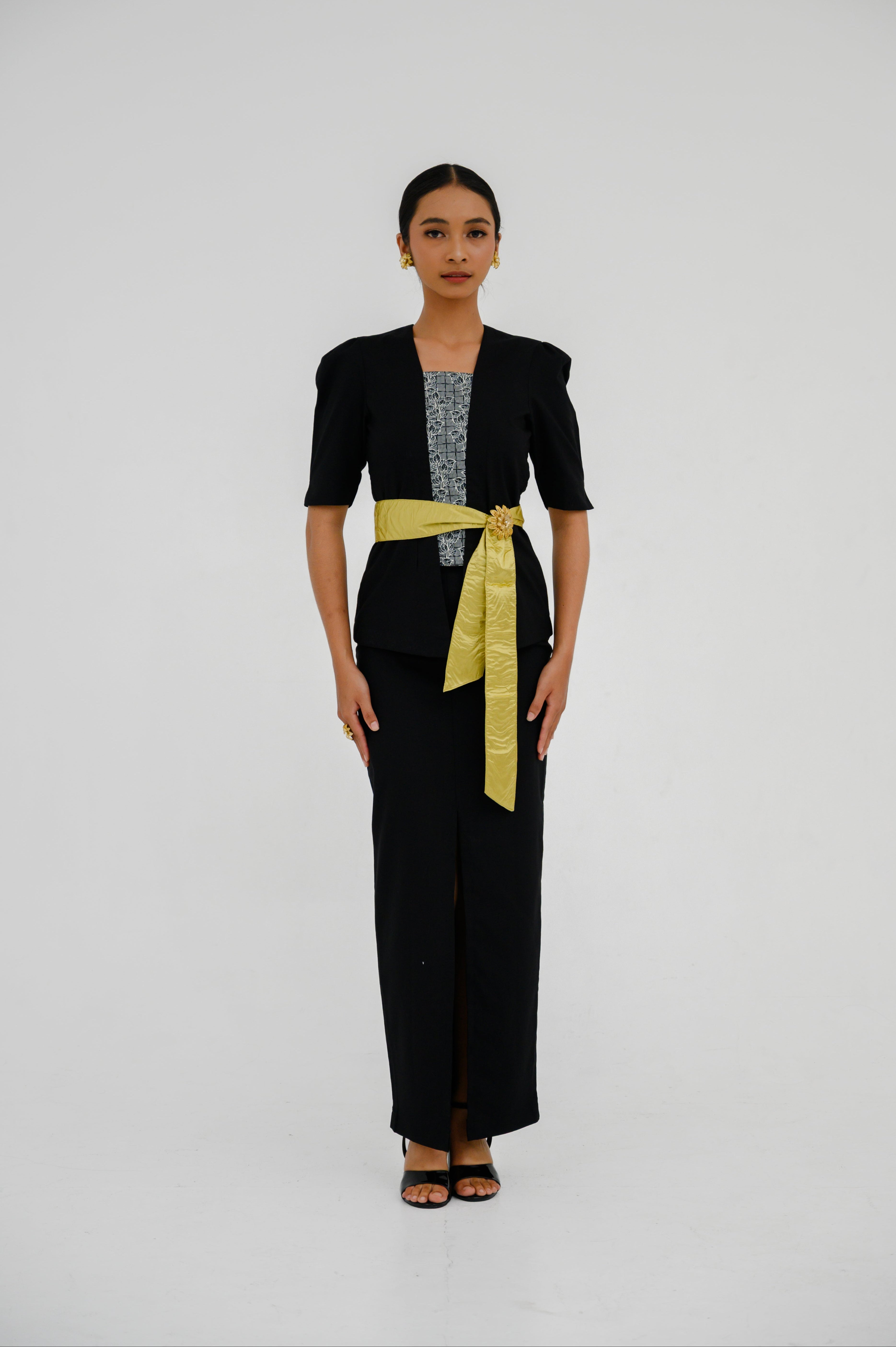 Atasan FML Kebaya Kutubaru E/S Campuran Kain 2 PR - Hitam