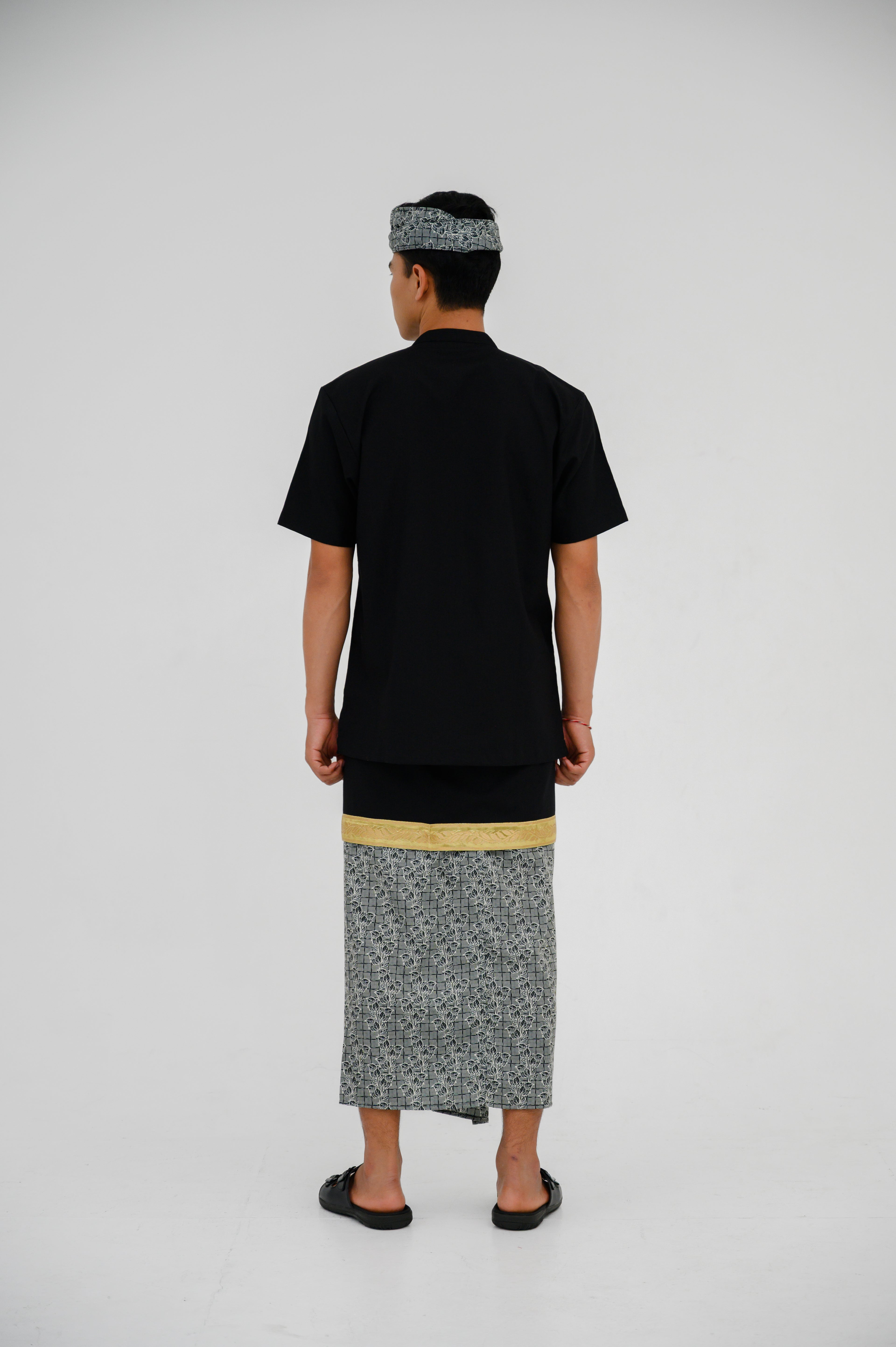 Atasan ML Mandarin Bali Lengan Pendek 2PR - Hitam
